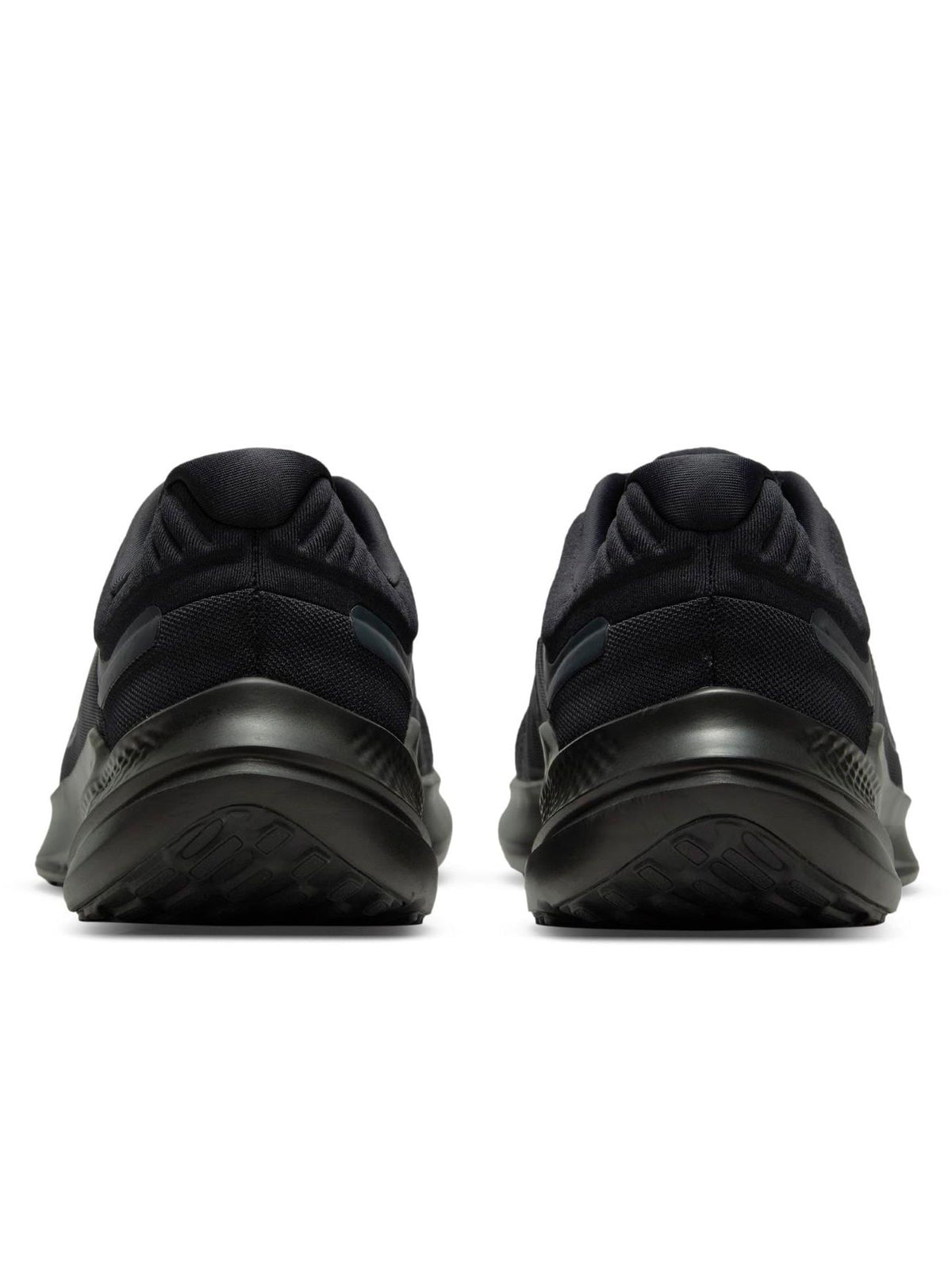 NIKE Обувки QUEST 5